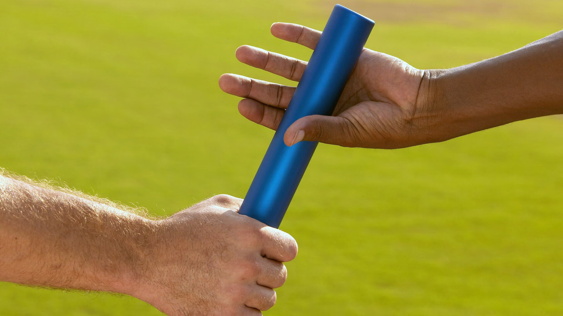 “华金·托比利亚的防守反击与高效配合，带领阿根廷美洲狮队迈向新高峰”